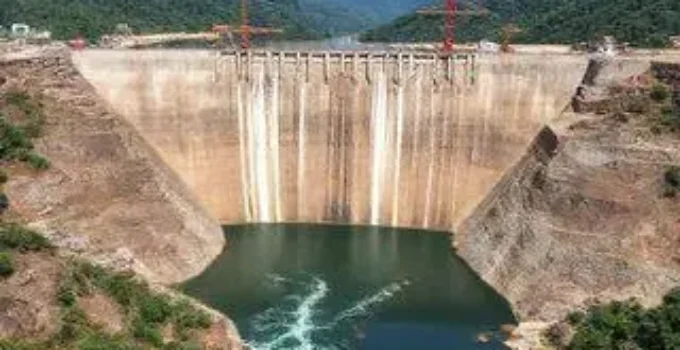 barragens de Pedreira e Amparo