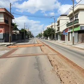 obra incompleta em rua de Amparo